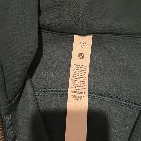 Lululemon Scuba Oversized Full-Zip Hoodie - Picture 2 of 5